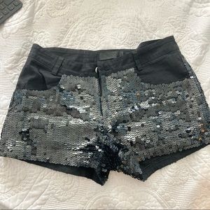 Black linen sequin shorts by Mecca
